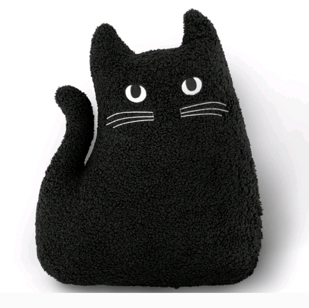 Target Bullseye 2024 Black Cat Novelty Halloween Pillow NWT